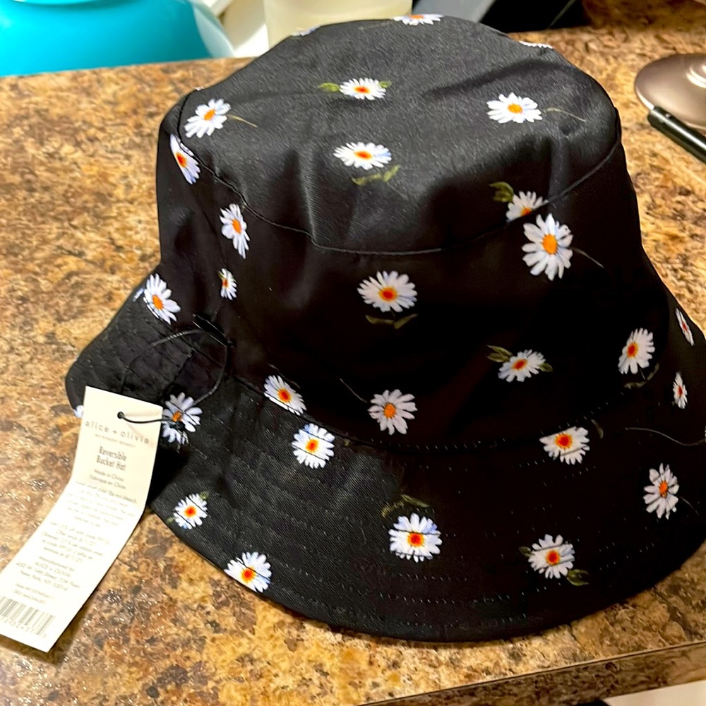 Alice + Olivia reversible bucket hat.
